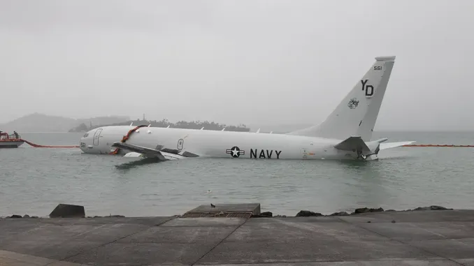 Navy aircraft downed in waters off Kaneohe Bay