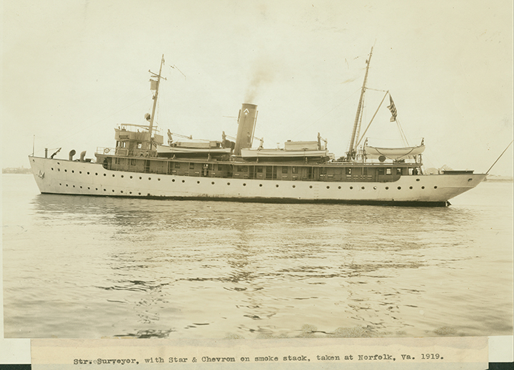 A photo of a ship dated from 1919. 